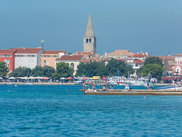 Apartment Complex Kampic : photo 5 de la chambre appartement avec balcon