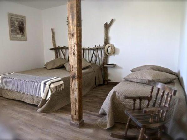 Mas du Menage en Camargue Manade Clauzel : photo 7 de la chambre chambre lit king-size avec baignoire spa