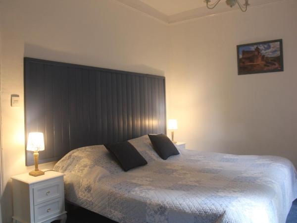 Le Jardin Sarlat : photo 3 de la chambre chambre double ou lits jumeaux deluxe – vue sur jardin