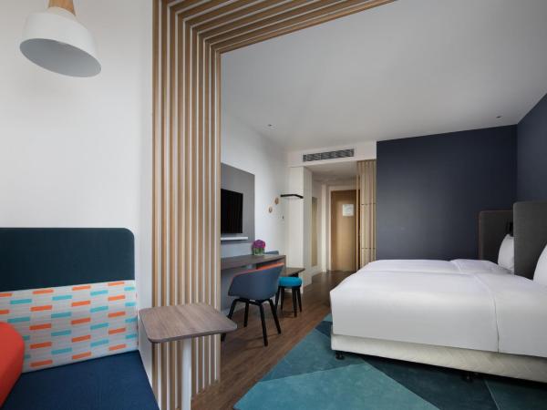 Holiday Inn Express Chengdu Longquanyi North, an IHG Hotel : photo 9 de la chambre chambre lits jumeaux standard - vue sur ville