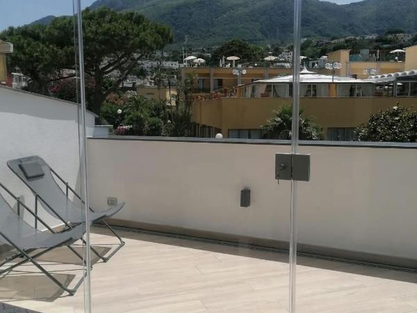 Il Fungo di Lacco : photo 8 de la chambre chambre quadruple avec terrasse