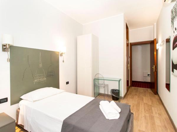 Hotel Cristallo Torino : photo 2 de la chambre chambre simple Économique