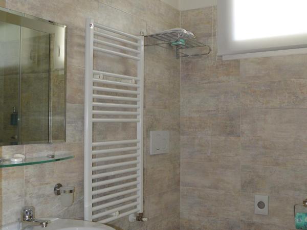 Hotel Riva e Mare : photo 8 de la chambre chambre double deluxe avec balcon - vue sur mer