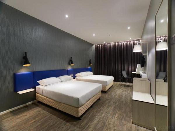 Win Win Boutique Hotel PD : photo 10 de la chambre family room window