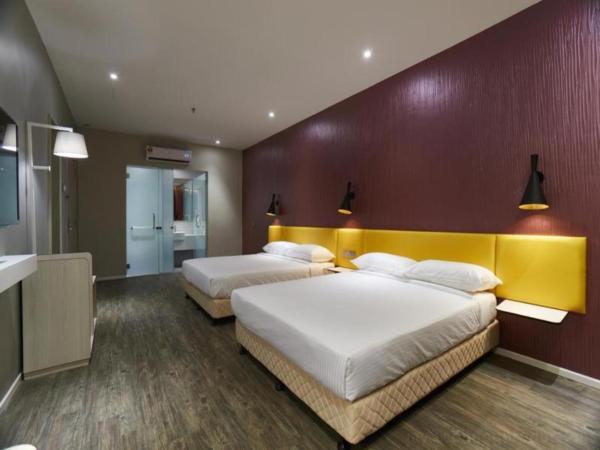 Win Win Boutique Hotel PD : photo 9 de la chambre family room window