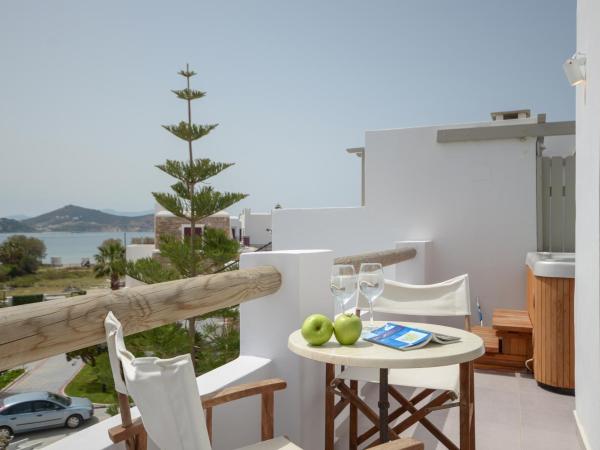 Argo Boutique Hotel : photo 6 de la chambre suite lit king-size avec jacuzzi extérieur - vue sur mer