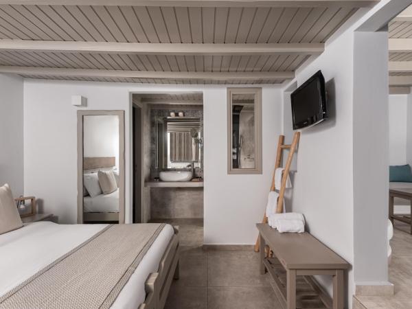 Argo Boutique Hotel : photo 5 de la chambre suite lit king-size avec jacuzzi extérieur - vue sur mer