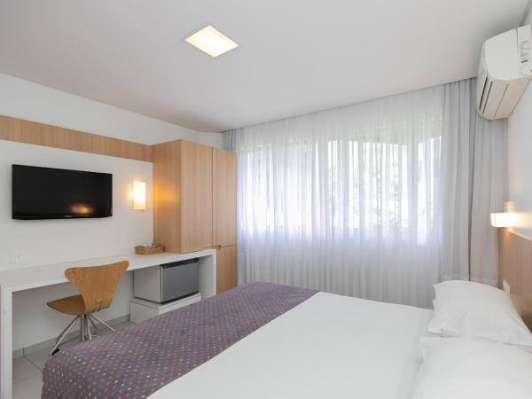 Saint Emilion by Atlantica : photo 3 de la chambre chambre double standard