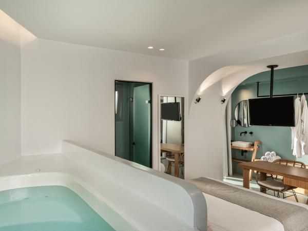 Argo Boutique Hotel : photo 2 de la chambre suite exécutive hercules avec jacuzzi intérieur