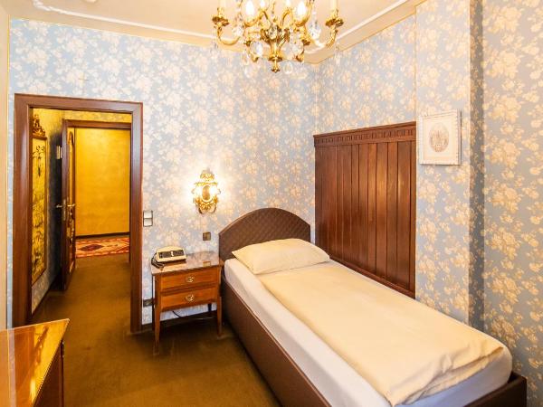 Hotel Palais Porcia : photo 3 de la chambre chambre simple standard