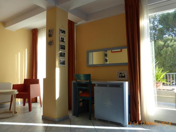 Hotel Chentu Lunas : photo 5 de la chambre chambre double