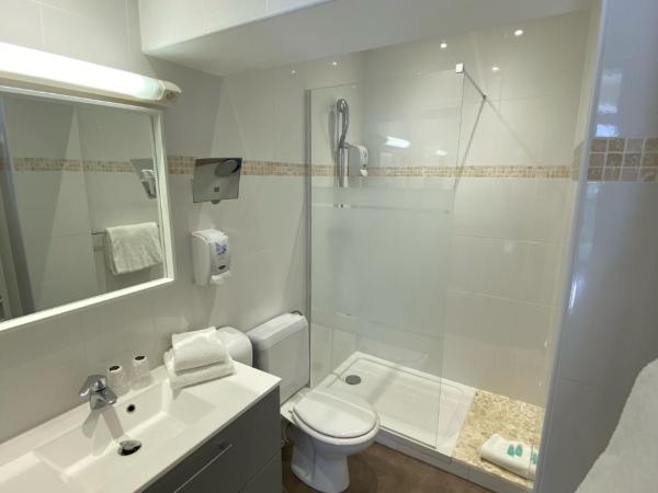 Hôtel Beau Rivage : photo 2 de la chambre chambre double - rez-de-chaussée