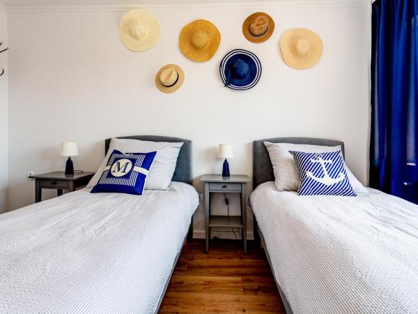 Hostel & Apartments Kołobrzeg : photo 6 de la chambre chambre double standard avec salle de bains commune