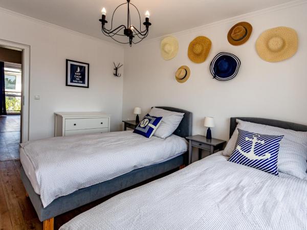 Hostel & Apartments Kołobrzeg : photo 5 de la chambre chambre double standard avec salle de bains commune