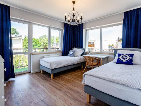 Hostel & Apartments Kołobrzeg : photo 2 de la chambre chambre double avec salle de bains commune