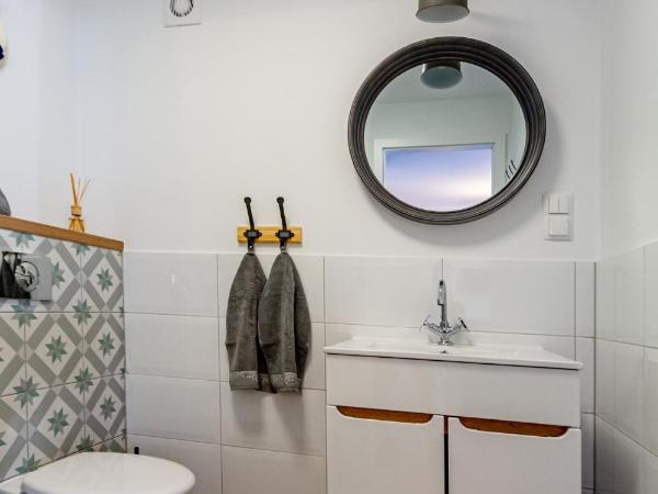 Hostel & Apartments Kołobrzeg : photo 10 de la chambre appartement supérieur