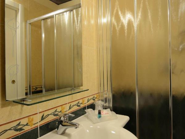 Hotel Di Stefano : photo 10 de la chambre chambre double deluxe