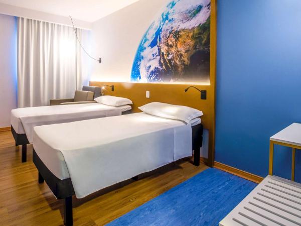 Hotel Euro Suíte Curitiba Batel By Nacional Inn : photo 2 de la chambre appartement standard avec lits jumeaux