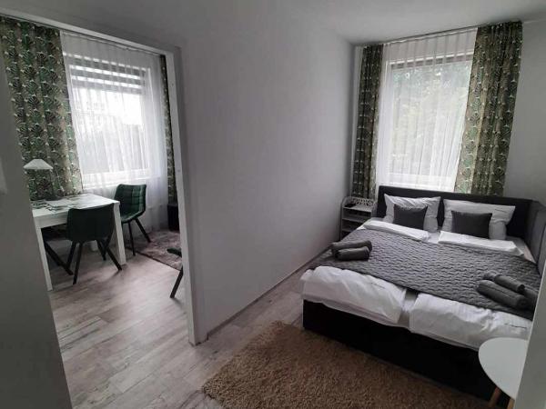 M-Apartamenty w Hotelu Polonia : photo 5 de la chambre appartement supérieur