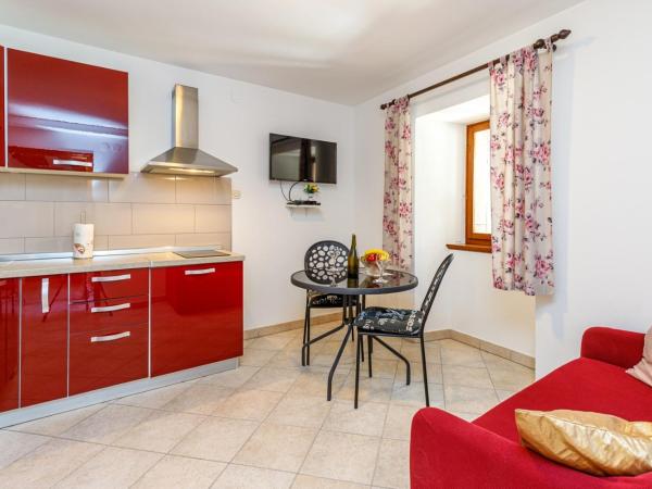 Apartments Mirjana Medulin : photo 2 de la chambre appartement