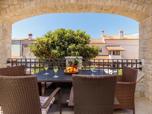 Apartments Mirjana Medulin : photo 5 de la chambre appartement