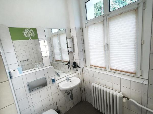 Waldhotel am See Berlin-Schmöckwitz : photo 8 de la chambre chambre double