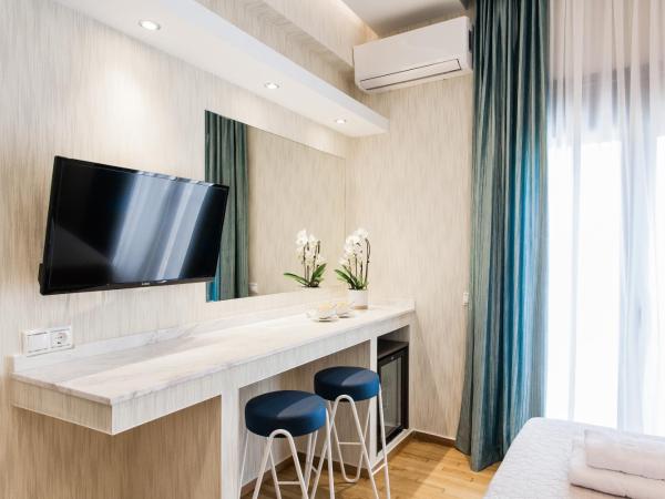 Nicholas Point Apartments and Rooms : photo 5 de la chambre studio lit queen-size de luxe