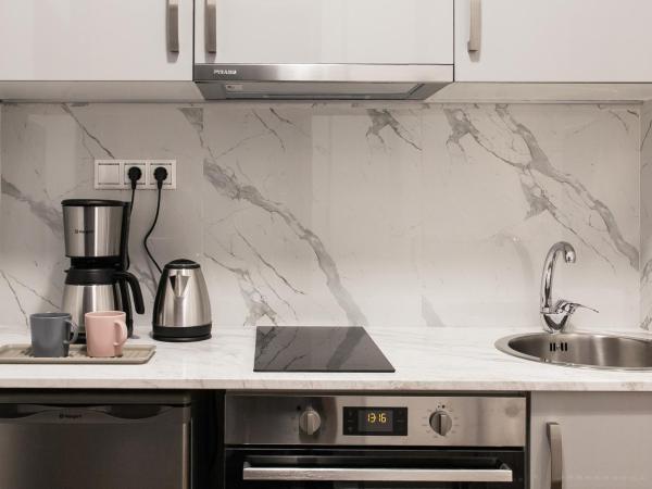 Nicholas Point Apartments and Rooms : photo 7 de la chambre appartement deluxe