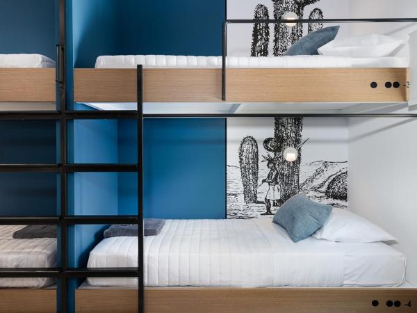 Cocoon City Hostel : photo 9 de la chambre lit dans dortoir mixte de 4 lits