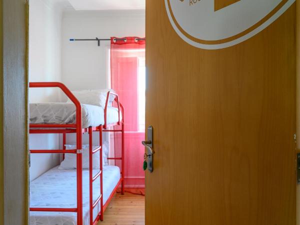 Terrace Lisbon Hostel : photo 4 de la chambre chambre lits jumeaux deluxe