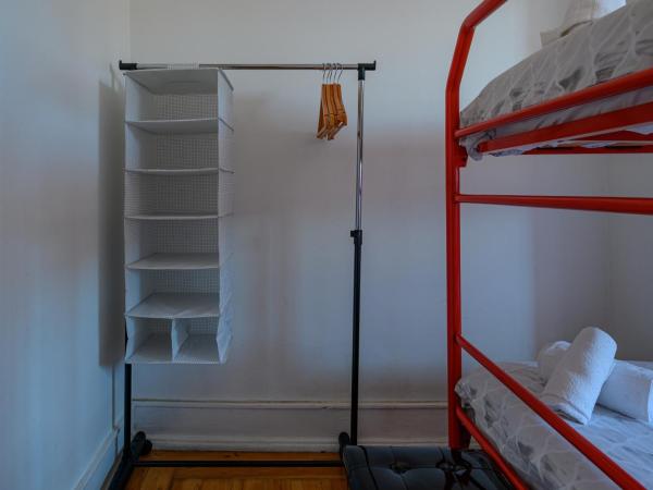 Terrace Lisbon Hostel : photo 5 de la chambre chambre lits jumeaux deluxe