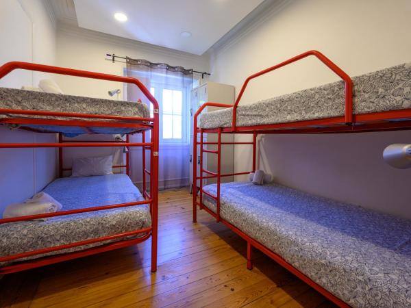 Terrace Lisbon Hostel : photo 8 de la chambre lit superposé en dortoir mixte (4 adultes)