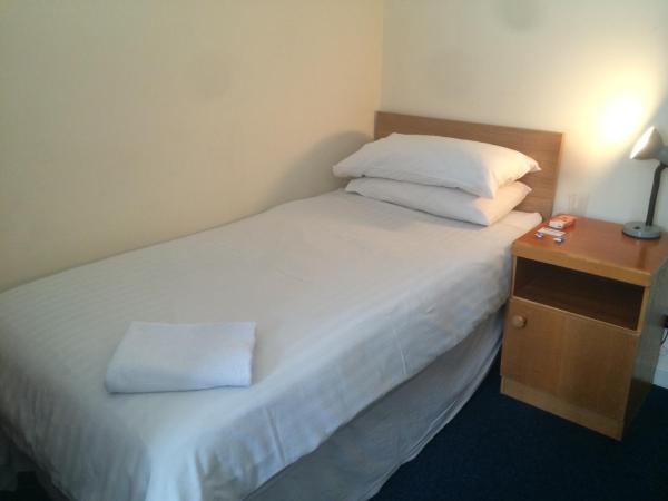 Royal Chambers Liverpool : photo 2 de la chambre chambre simple avec salle de bains commune