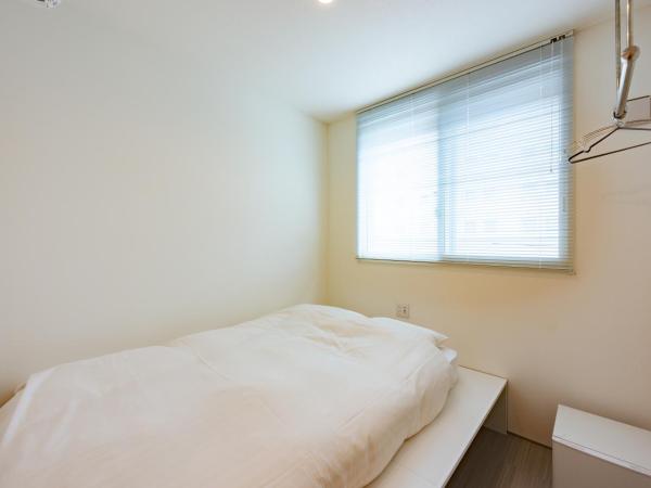 plat hostel keikyu sapporo sky : photo 2 de la chambre chambre double