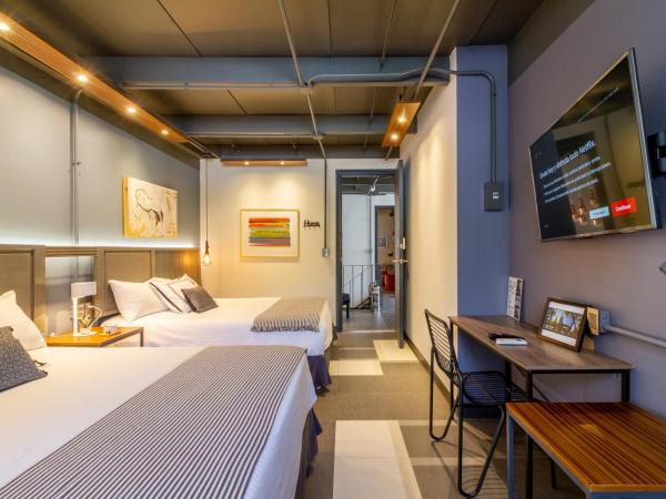 The Yellow by DOT Boutique : photo 1 de la chambre chambre triple