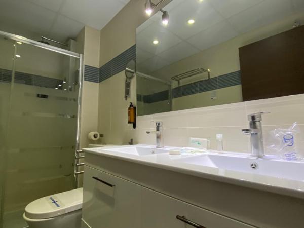 Hotel TossaMar : photo 3 de la chambre chambre triple standard