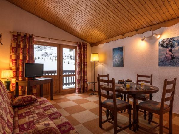 Hotel Les Arolles : photo 4 de la chambre appartement avec vue sur la montagne