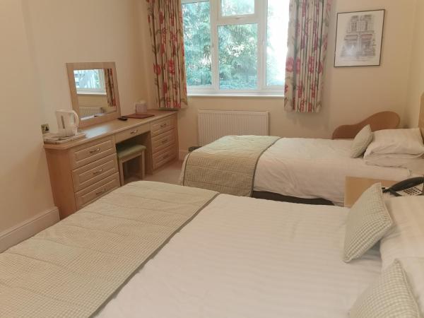 The Grove Hotel : photo 6 de la chambre chambre triple standard