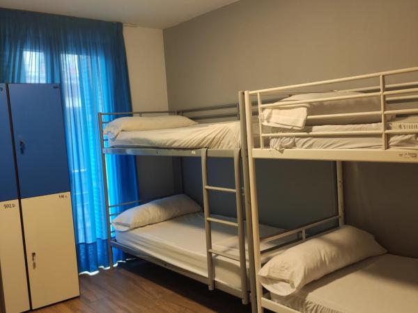 Pensión San Fermín : photo 1 de la chambre lit dans dortoir mixte de 8 lits 