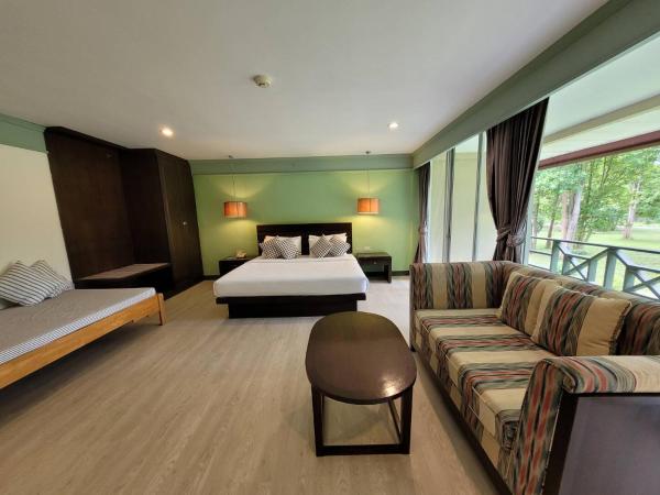 Aekpailin River Kwai Resort : photo 3 de la chambre chambre double deluxe - vue sur jardin