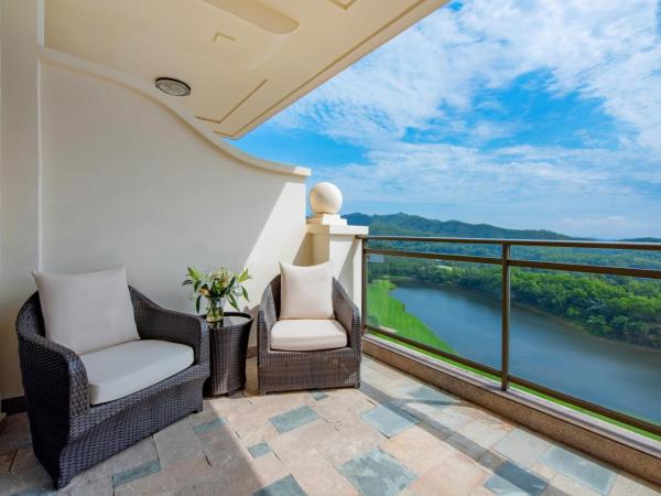 Mission Hills Hotel Resorts Dongguan : photo 8 de la chambre grande executive king room (lake view)