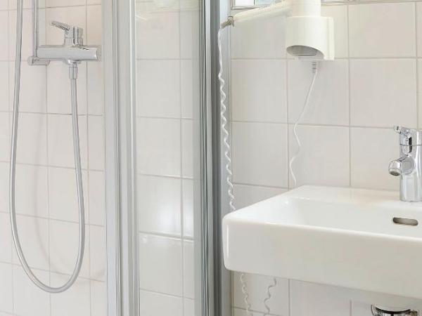 Hotel Hottingen : photo 2 de la chambre chambre simple standard