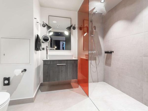 Radisson RED Aarhus : photo 2 de la chambre chambre standard - non-fumeurs