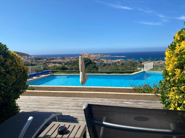 Hotel Funtana Marina : photo 6 de la chambre chambre double ou lits jumeaux avec vue sur mer et terrasse