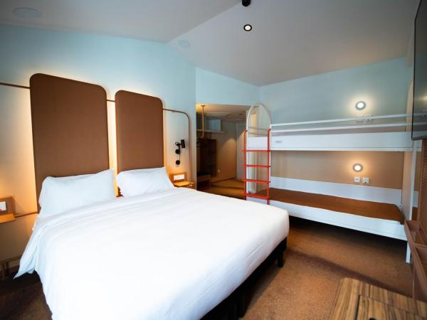 YOU Are Deauville : photo 4 de la chambre chambre quadruple confort