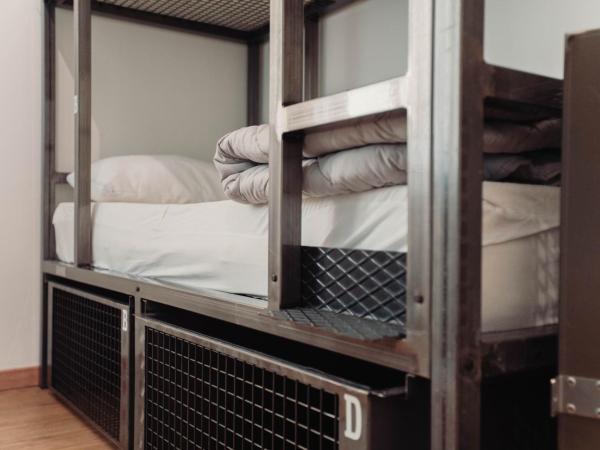 Ostello Bello Milano Centrale : photo 4 de la chambre lit dans dortoir mixte de 4 lits