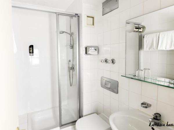 Hotel Blutenburg : photo 1 de la chambre chambre double