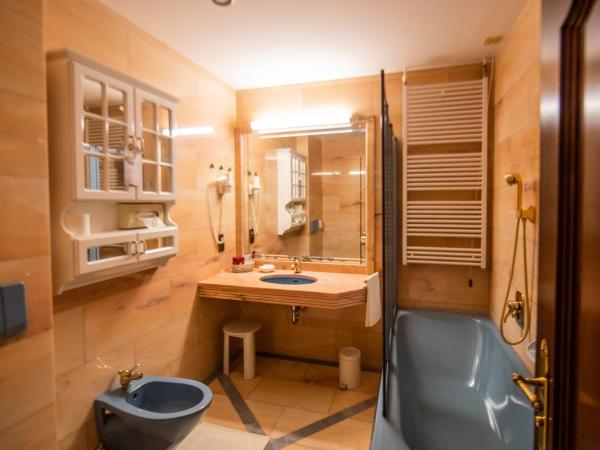 Hotel Palais Porcia : photo 1 de la chambre chambre double affaires