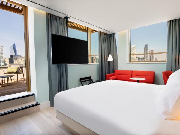 Hyatt Place London City East : photo 7 de la chambre chambre king premium avec terrasse
