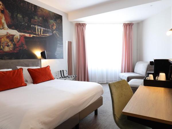 Hôtel la Capelle Millau : photo 4 de la chambre chambre familiale supérieure